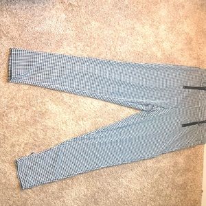 Black and white pattern pants